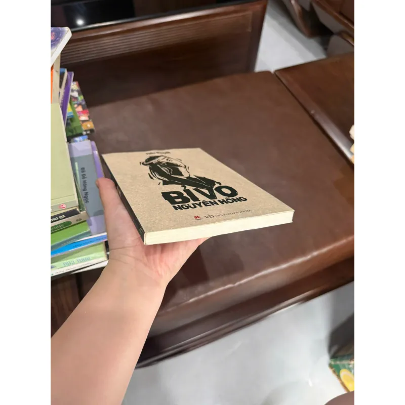 Bỉ Vỏ – Nguyên Hồng | Tiểu Thuyết Hiện Thực Việt Nam Kinh Điển - K3 1017972
