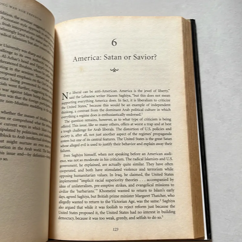 The long war for freedom - The Arab Struggle for Demoncracy in the Middle East  673876