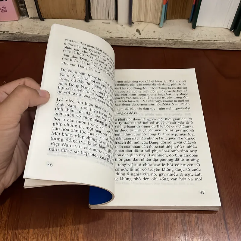 II Tựa sách: Những Tương Đồng Giữa Các Lễ Hội Cổ Truyền Đông Nam Á - Trần Bình Minh - 2000 589101