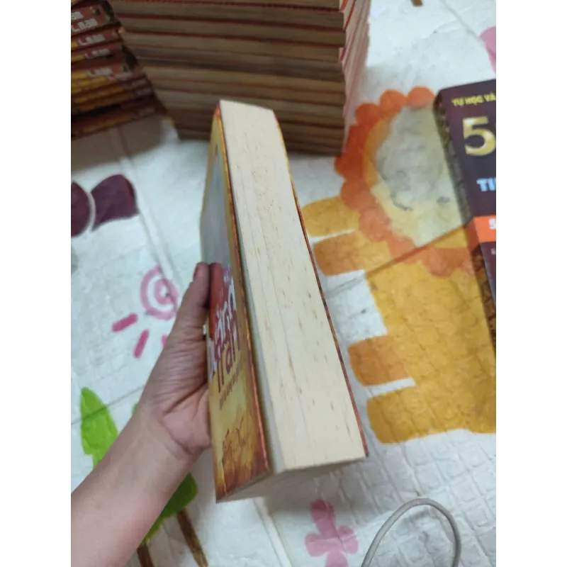 📕 ĐƯỜNG TRẦN – NGỌN LỬA KHÔNG BAO GIỜ TẮT (TRẦN TỐ NGA) – BẢN CÓ CHỮ KÝ TÁC GIẢ - K4 1017977