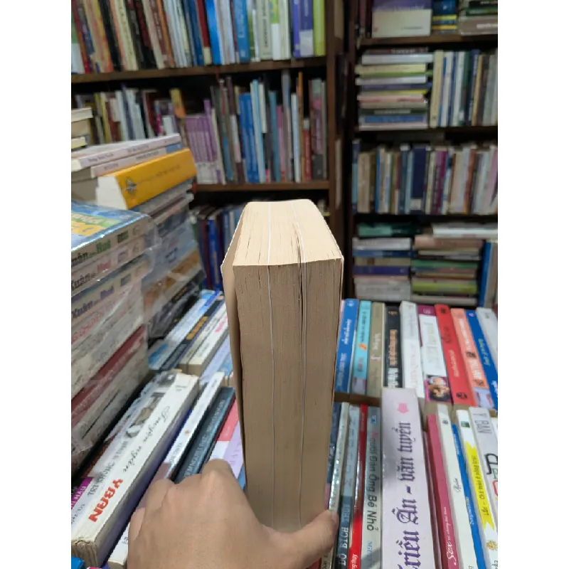 Niall Ferguson - Kissinger 689381