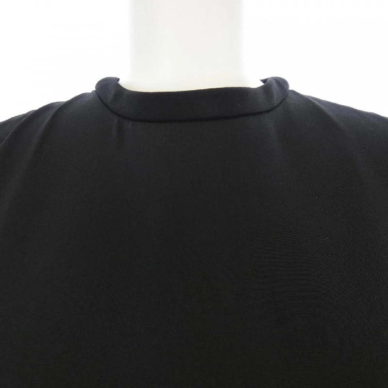 Đầm LOUIS VUITTON F8DR79QAV - Hàng hiệu Authentic 810527