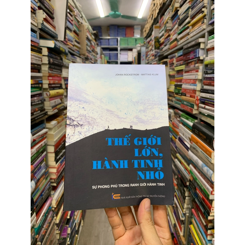 Thế giới lớn, hành tinh nhỏ. 528671