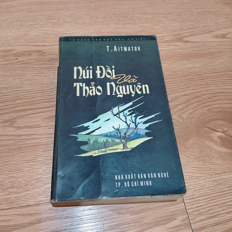 Núi Đồi Và Thảo Nguyên – Chyngyz Torekulovich Aitmatov (Khổ nhỏ) 477583