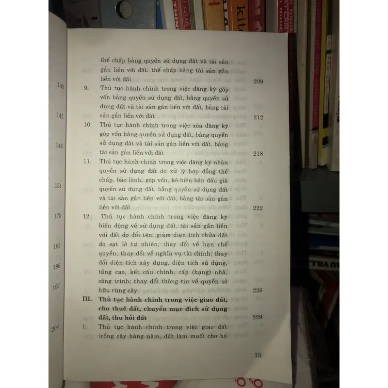 Sổ tay công tác thực hiện thủ tục hành chính trong lĩnh vực đất đai - Lê Thanh Khuyến 709726