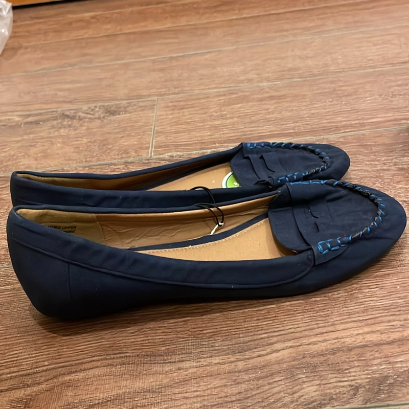 2 đôi Giày vải size 35 525851