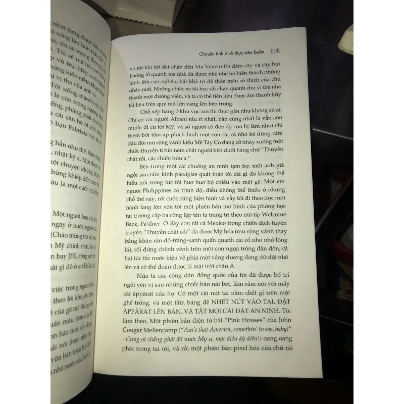 Chuyện tình đích thực siêu buồn - Gary Shteyngart 1020934