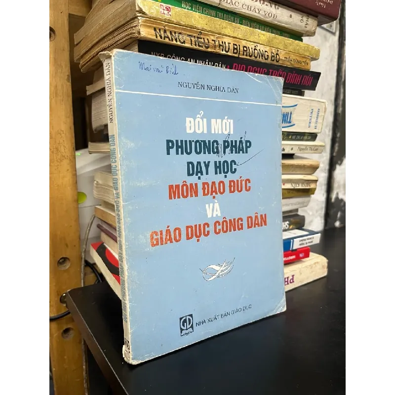 Đổi mới phương pháp dạy học môn đạo đức và giáo dục công dân - Nguyễn Nghĩa Dân 722317