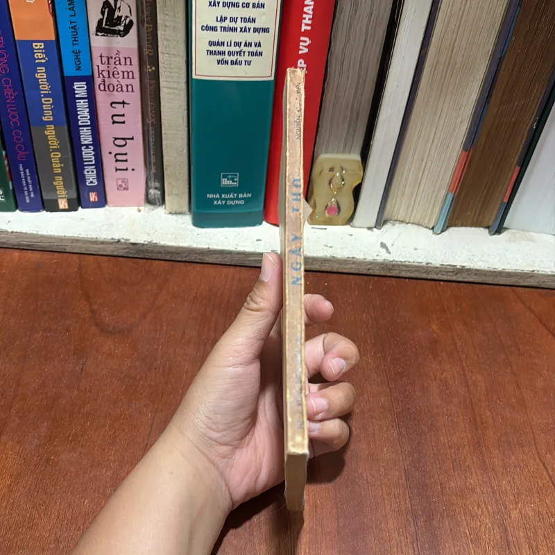 II Sách Xưa: Ngây Thơ - Nguyễn Khắc Viện - 1978 791979