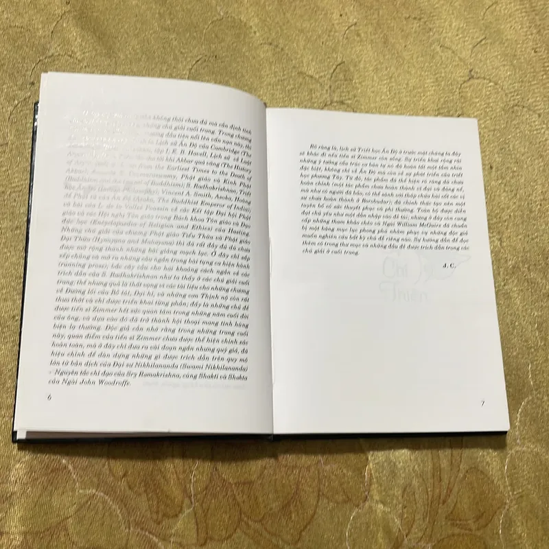 TRIẾT HỌC ẤN ĐỘ- MỘT CÁCH TIẾP CẬN MỚI- HEINRICH ZIMMER 629482