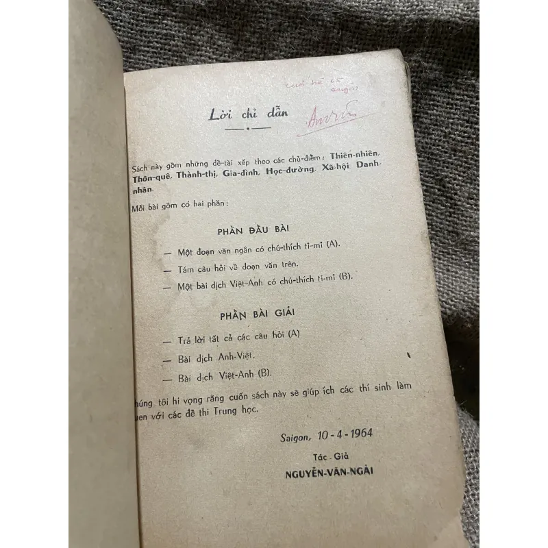 Khảo sát luyện dịch Anh văn - Trần Văn Ngài - 1964- 280 trang  1000363