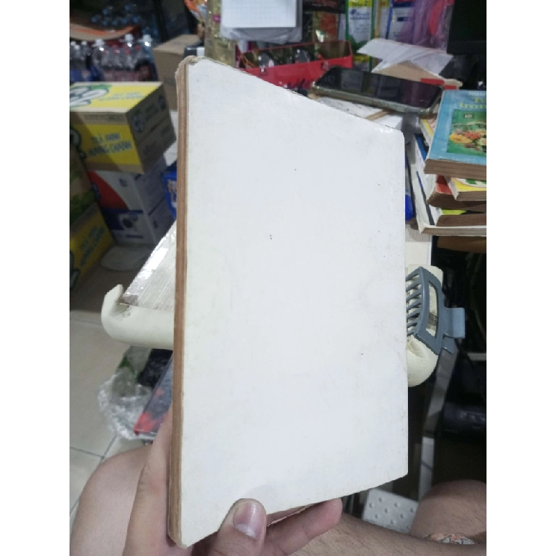 Cố Đô Huế Đẹp Và Thơ 1996 mới 80% ố (Sách văn học) HCM1304 1011582