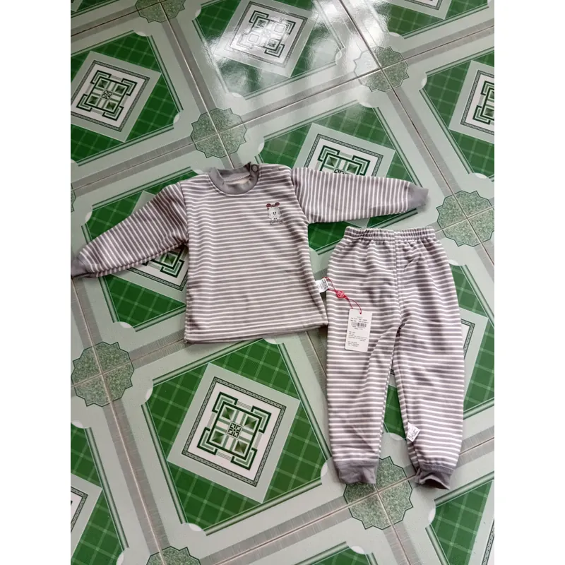 Bộ nỉ cho bé 3 tuổi 603084