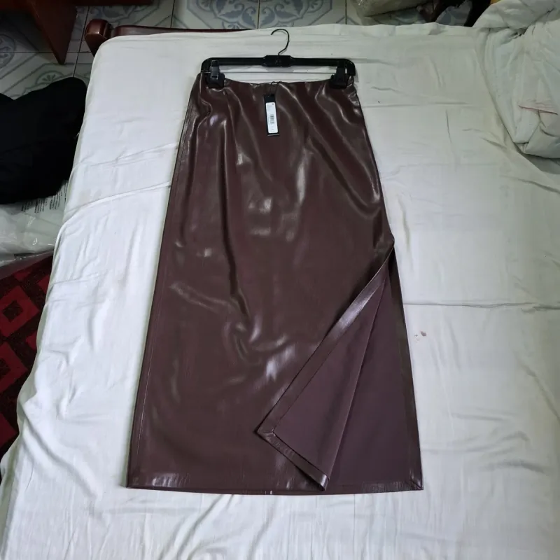 Chân váy da nappa cao cấp,  dài và xẻ bên hông, size L 750528