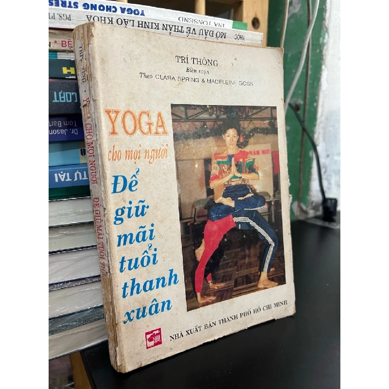 Yoga cho mọi người để giữ mãi tuổi thanh xuân - Trí Thông 936482