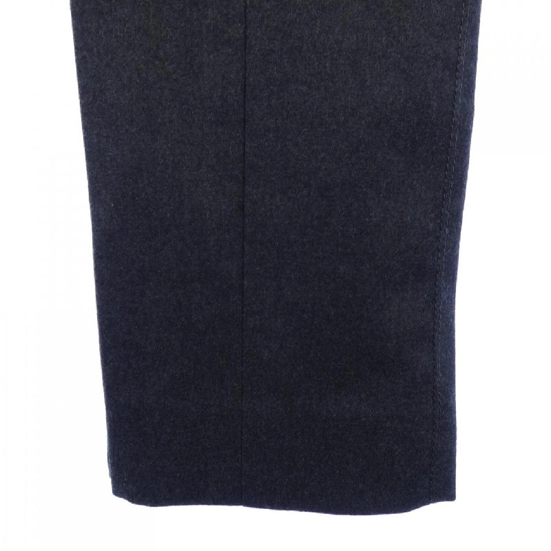 Quần LOUIS VUITTON F2PA23W84 - Hàng hiệu Authentic 820504