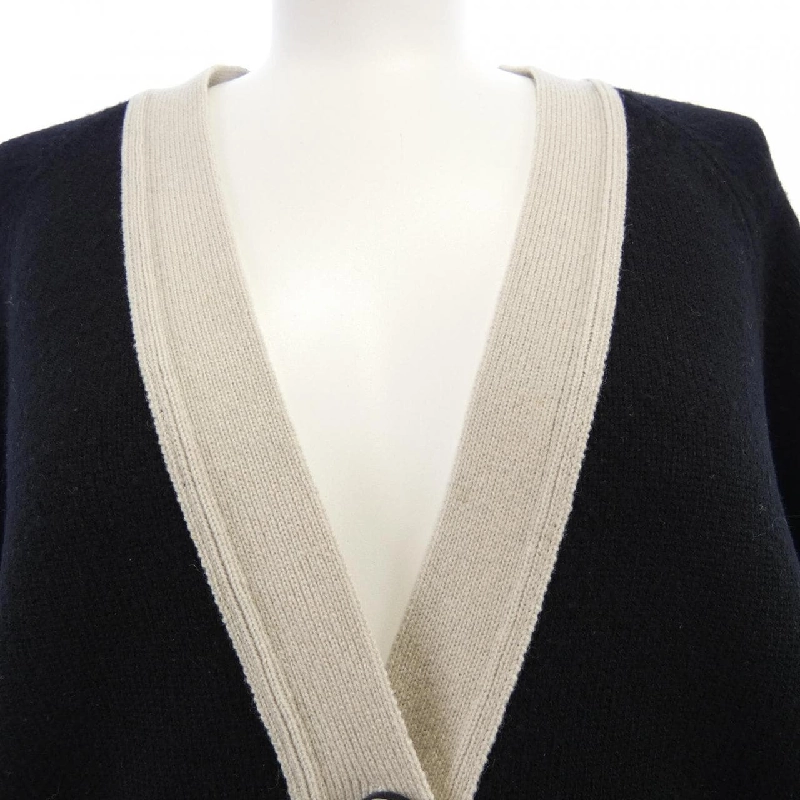 Áo khoác cardigan CHANEL P53235K06886 630368