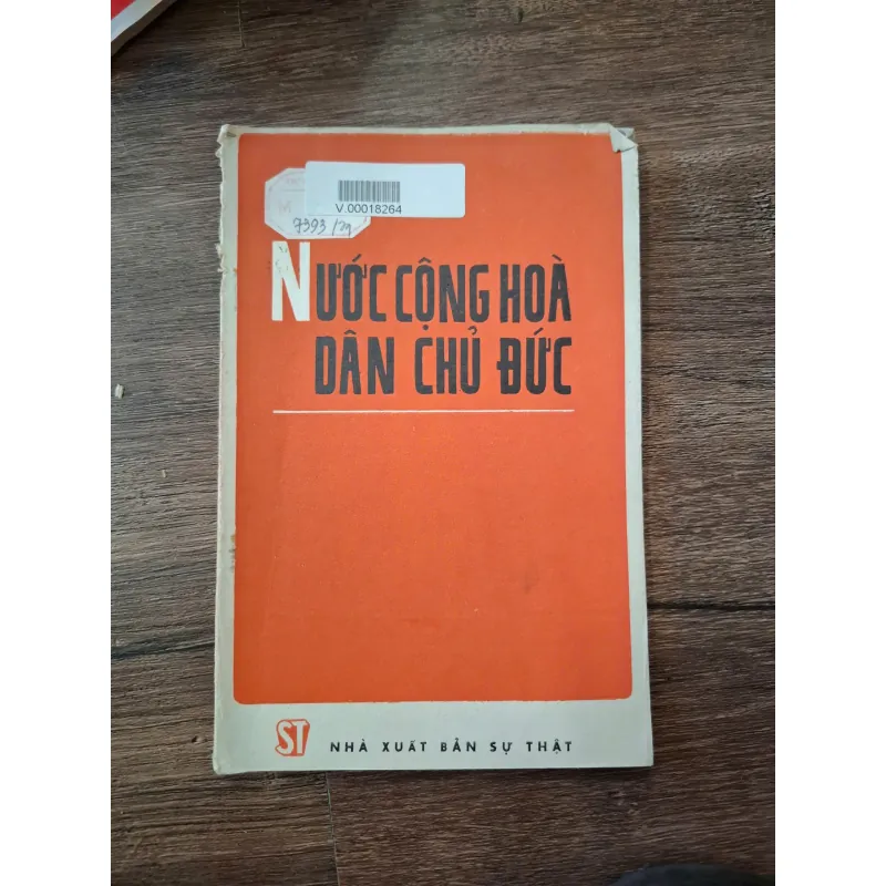 Nước Cộng Hòa Dân Chủ Đức - NXB Sự Thật - Chính trị/Quốc tế 709917