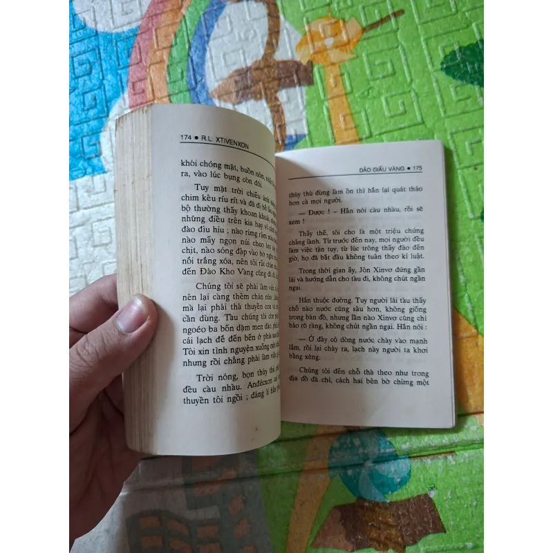 Đảo Giấu Vàng ( khổ nhỏ ) 1001139