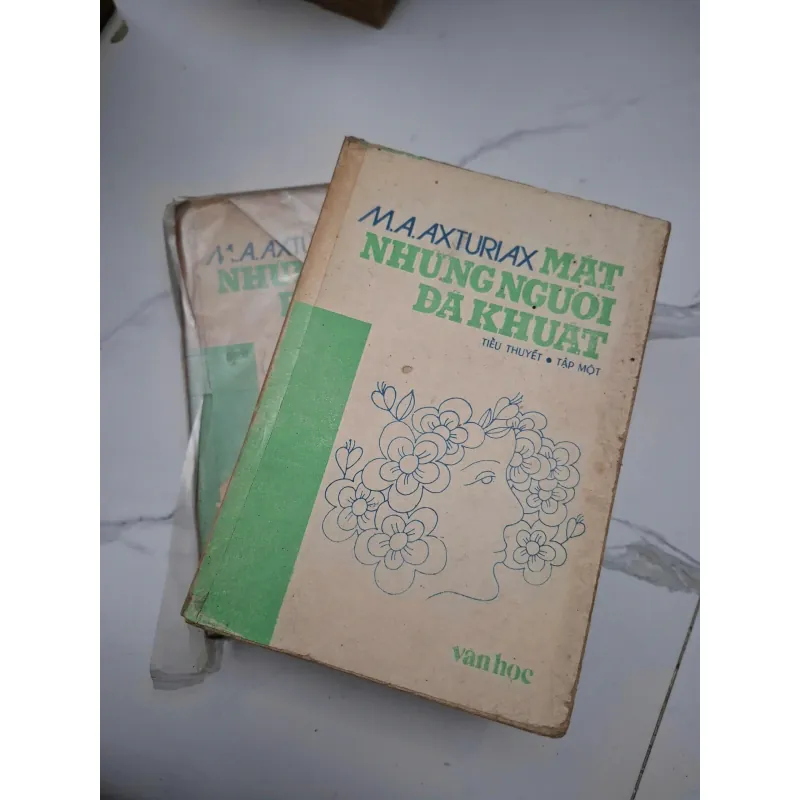 Mặt những người đã khuất – M. A. Axturiax (Miguel Ángel Asturias) 603905