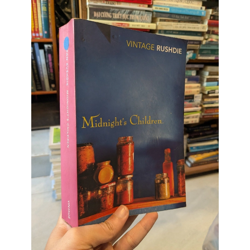 Midnight's Children - Salman Rushdie 754091