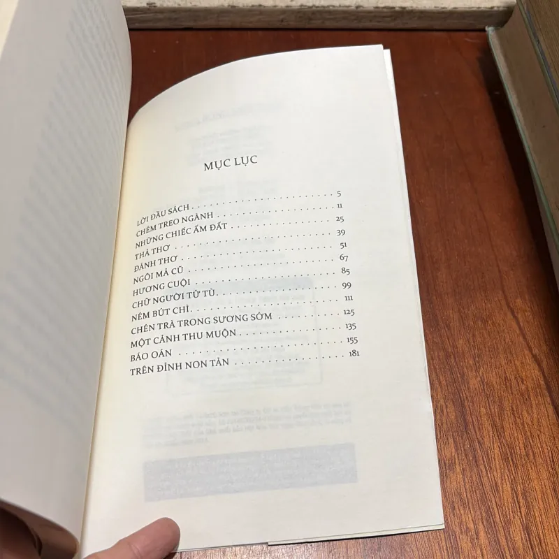 II Việt Nam Danh Tác: Vang Bóng Một Thời - Nguyễn Tuân - 2014 927177