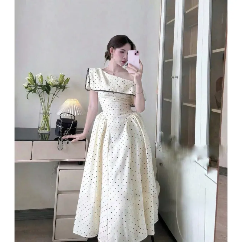 Màu kem size M 789705