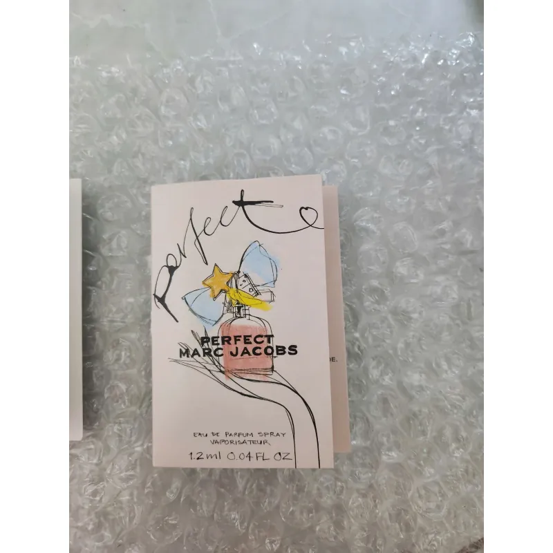 Vial nước hoa MARS JACOBS - Daisy Dream EDT & Perfect EDP 720042