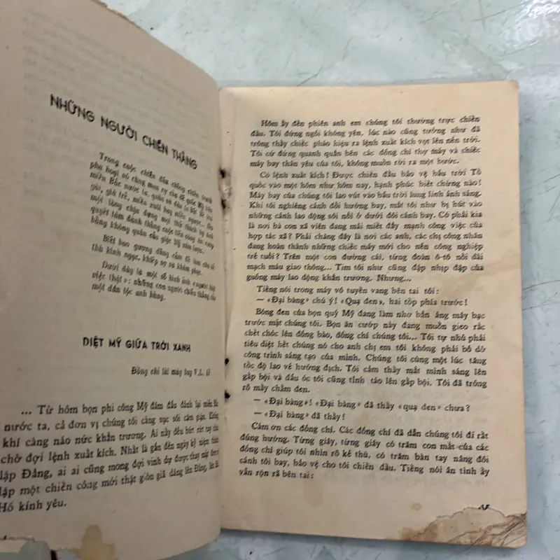 Quân và dân Miền Bắc ..bắn rơi 1000 máy bay Mỹ 996285