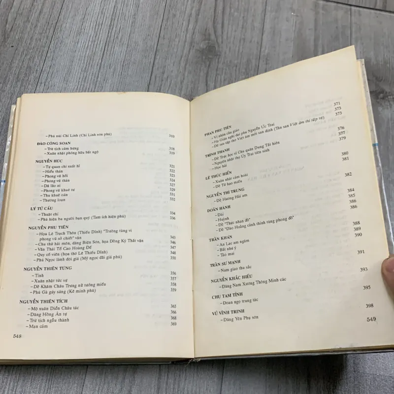 Tổng tập văn học việt nam. Tập 4 757654