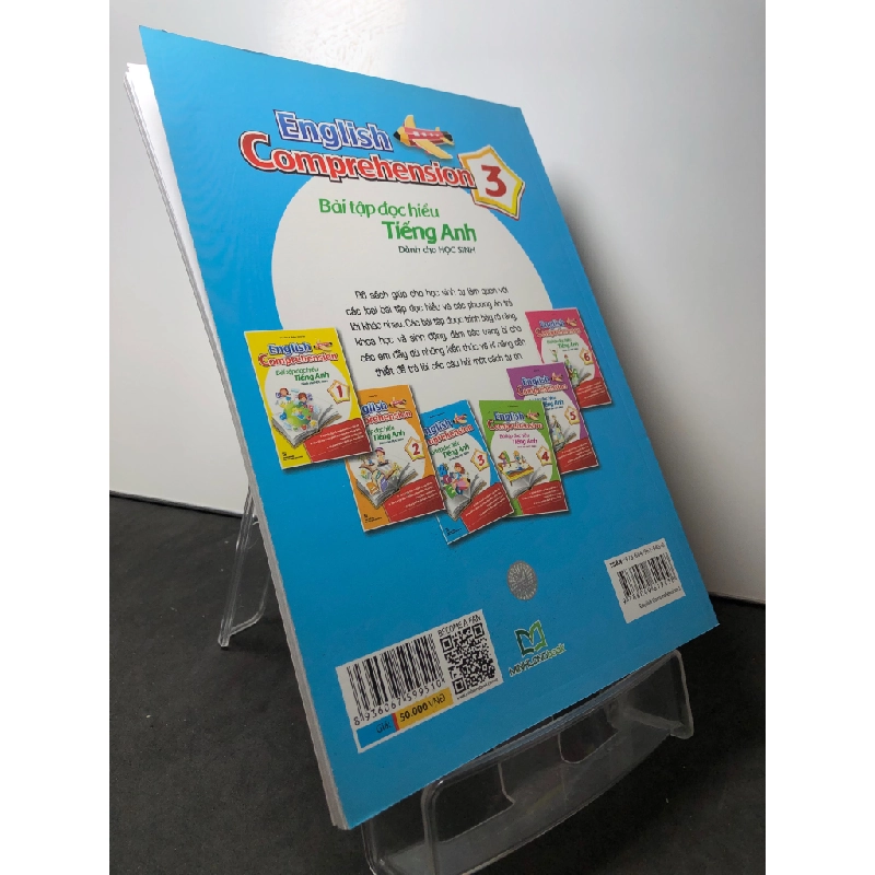 English comprehension bài tập đọc hiểu tiếng anh dành cho học sinh 3 2018 mới 90% bẩn nhẹ Dharine Balakrishnan HPB0709 HỌC NGOẠI NGỮ 458464