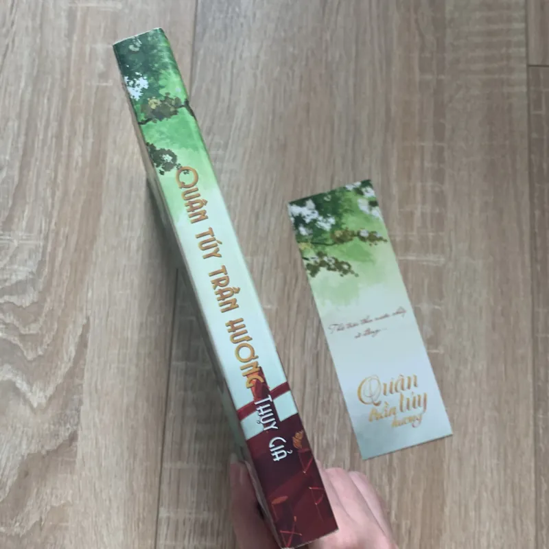 Quân tuý trầm hương - Thuỵ Giả 1025697