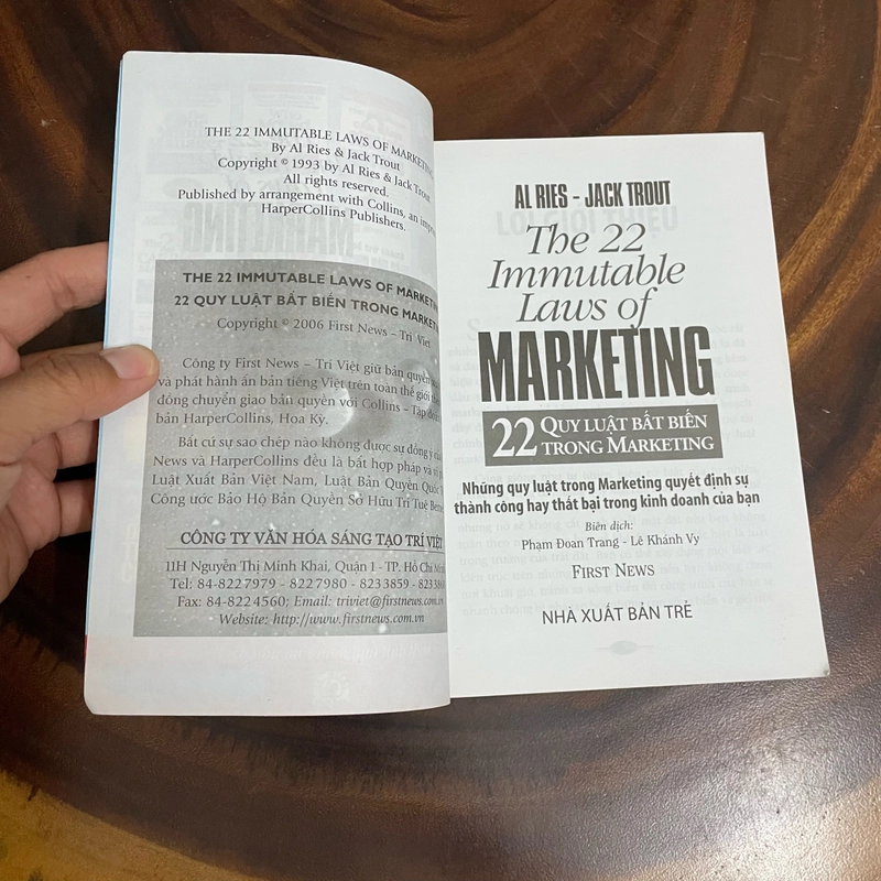 II Tựa sách: 22 Quy Luật Bất Biến Trong Marketing - AL RIES & JACK TROUT -2006 454489