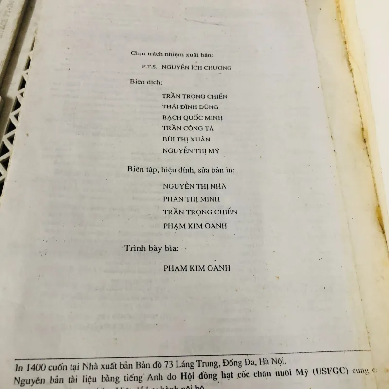 CẨM NANG CHĂN NUÔI LỢN CÔNG NGHIỆP ( sách dịch lưu hành nội bộ)  799116