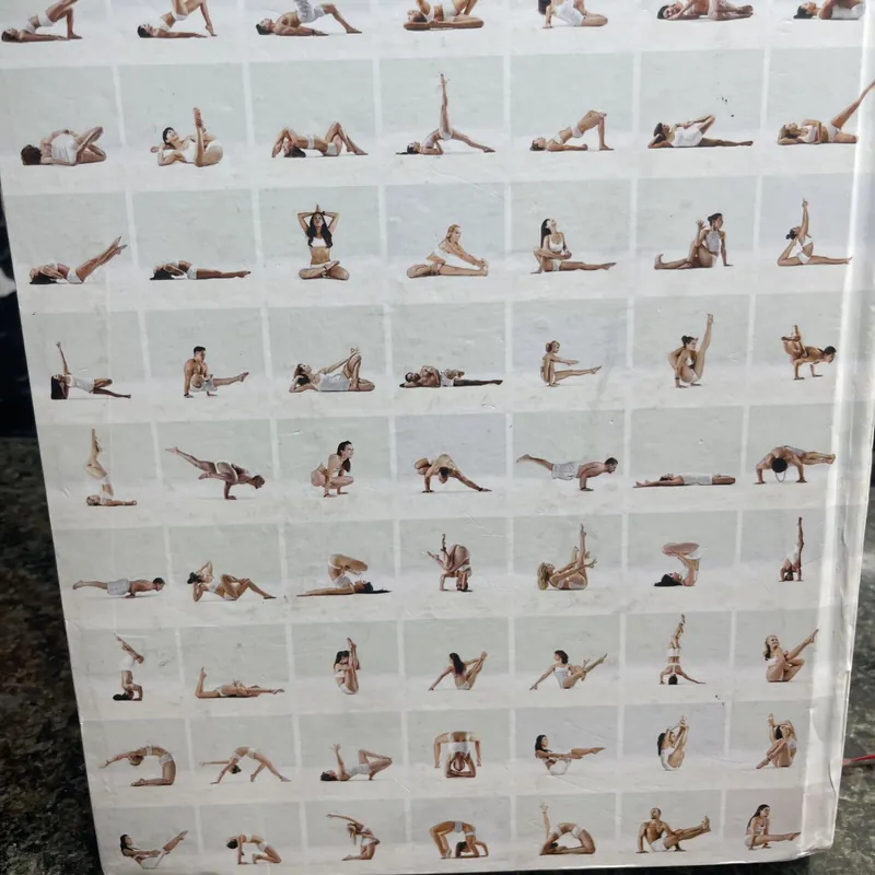 2100 asana Cảm nang tư thế Yoga 730784