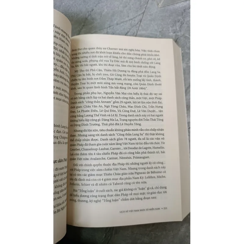 HỒ SƠ VỀ LỤC CHÂU HỌC - NGUYỄN VĂN TRUNG 789736