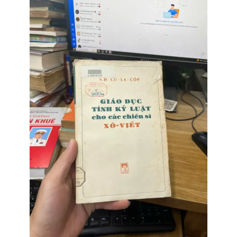 Giáo dục tính kỷ luật cho các chiến sĩ Xô Viết [Sv1] 713362