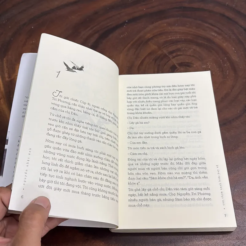 II Văn Học: Con Chim Xanh Biếc Bay Về - Nguyễn Nhật Ánh - 2020 1032315