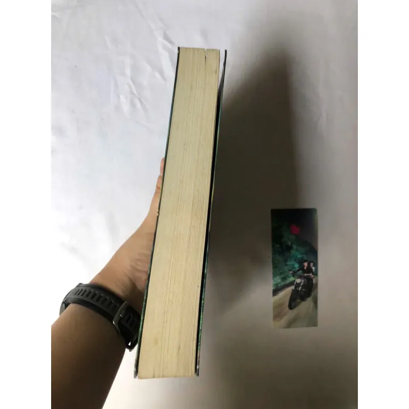 Mặt Trời Không Lặn Về Tây - Kim Bính 789508