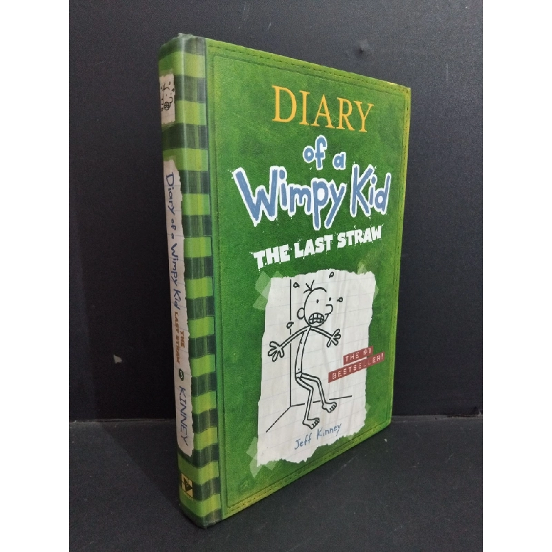 Diary of a wimpy kid 3 The last straw (bìa cứng) mới 80% bẩn bìa, ố, có mộc đỏ trang cuối HCM1712 Jeff Kinney NGOẠI VĂN 355204