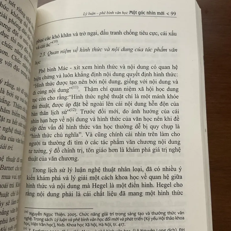 [PHÊ BÌNH VĂN HỌC] Một góc nhìn mới - Cao Thị Hồng 751530
