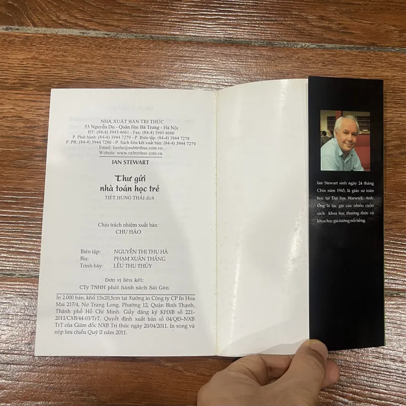 Thư Gửi Nhà Toán Học Trẻ - Ian Stewart (8) 1043002