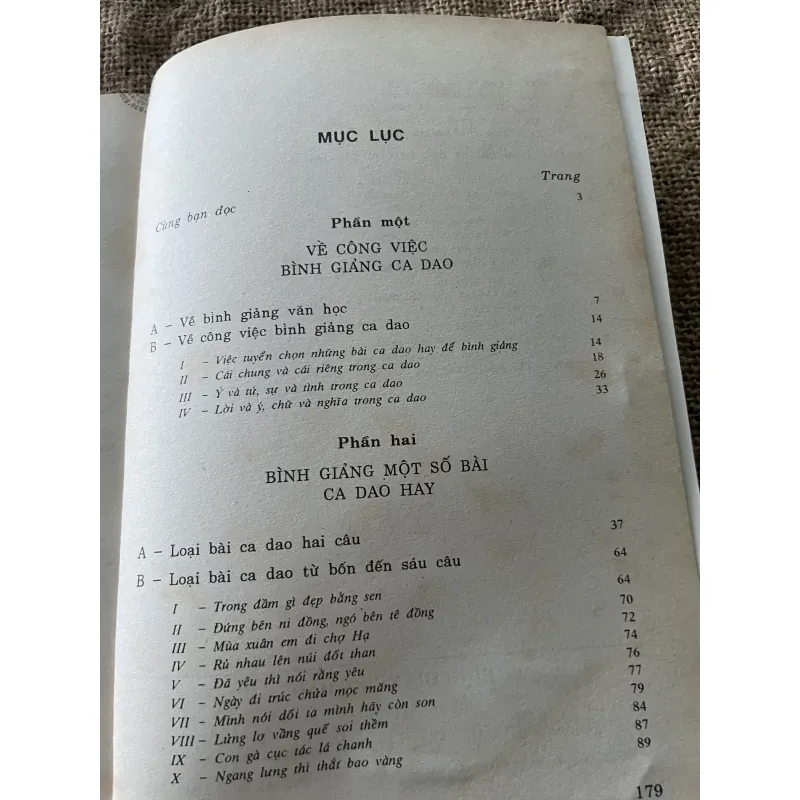 Hoàng Tiến tựu - Bình giảng ca dao 791951