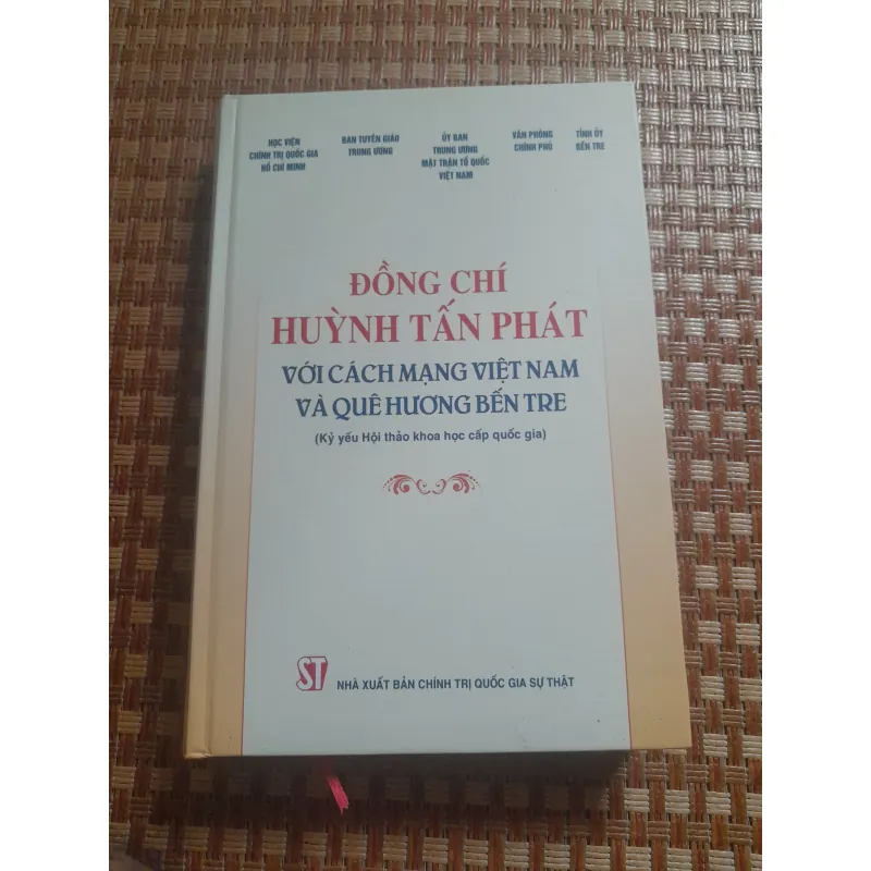 ĐỒNG CHÍ HUỲNH TẤN PHÁT  932689