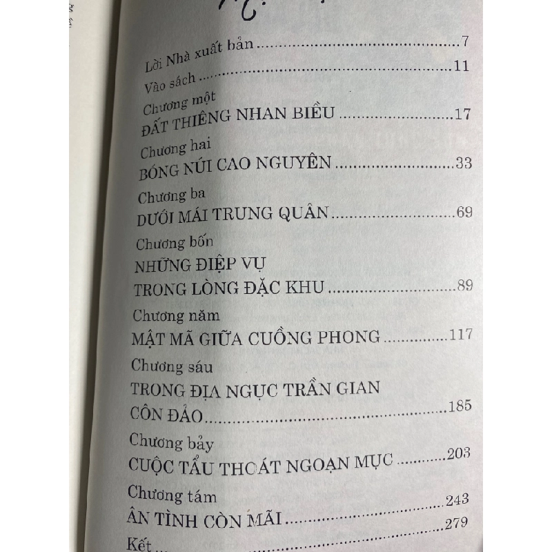 Mật Mã Đặc Khu (truyện ký)- Phan Tùng Sơn- NXB Tổng Hợp Tp HCM 2017-Sách lưu kho còn mới 451879