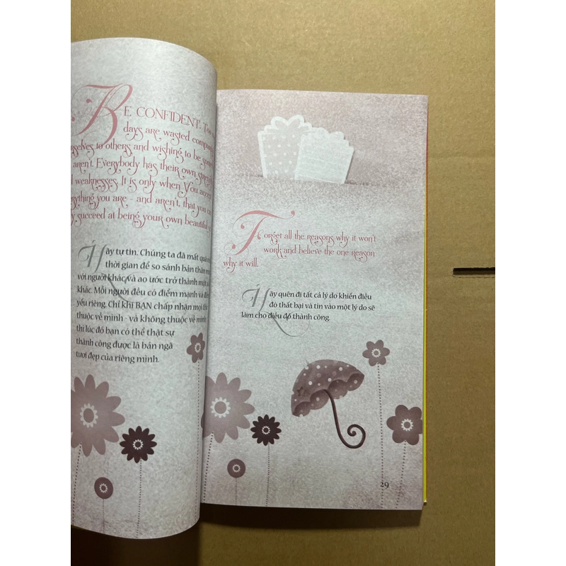 Mỉm cười và bước tới 527699