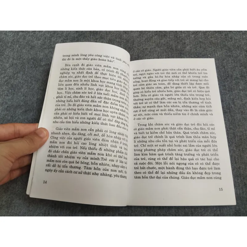 TƯ VẤN ỨNG XỬ SƯ PHẠM VỚI TRẺ Ở ĐỘ TUỔI MẪU GIÁO 570593