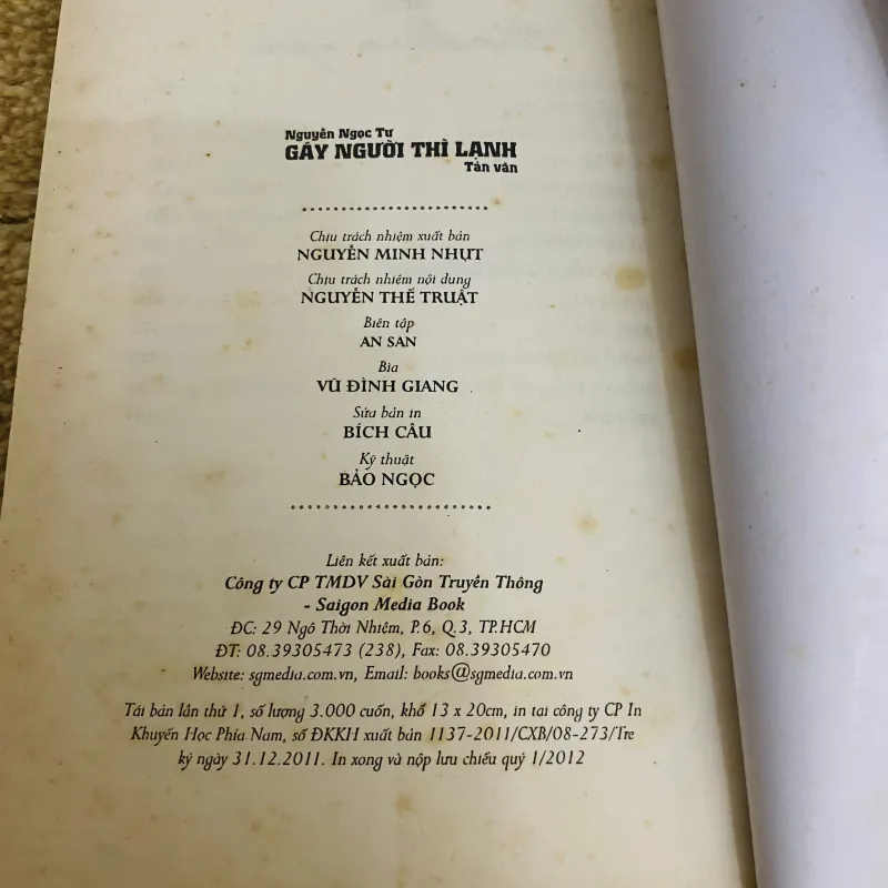 Gáy người thì lạnh - Nguyễn Ngọc Tư 972201