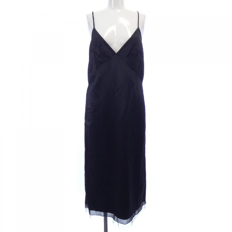 Gucci GUCCI Đầm - Hàng hiệu Chính hãng 819687