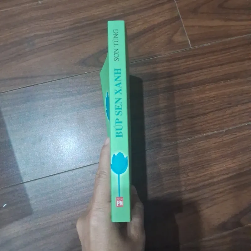 Búp sen xanh 746471